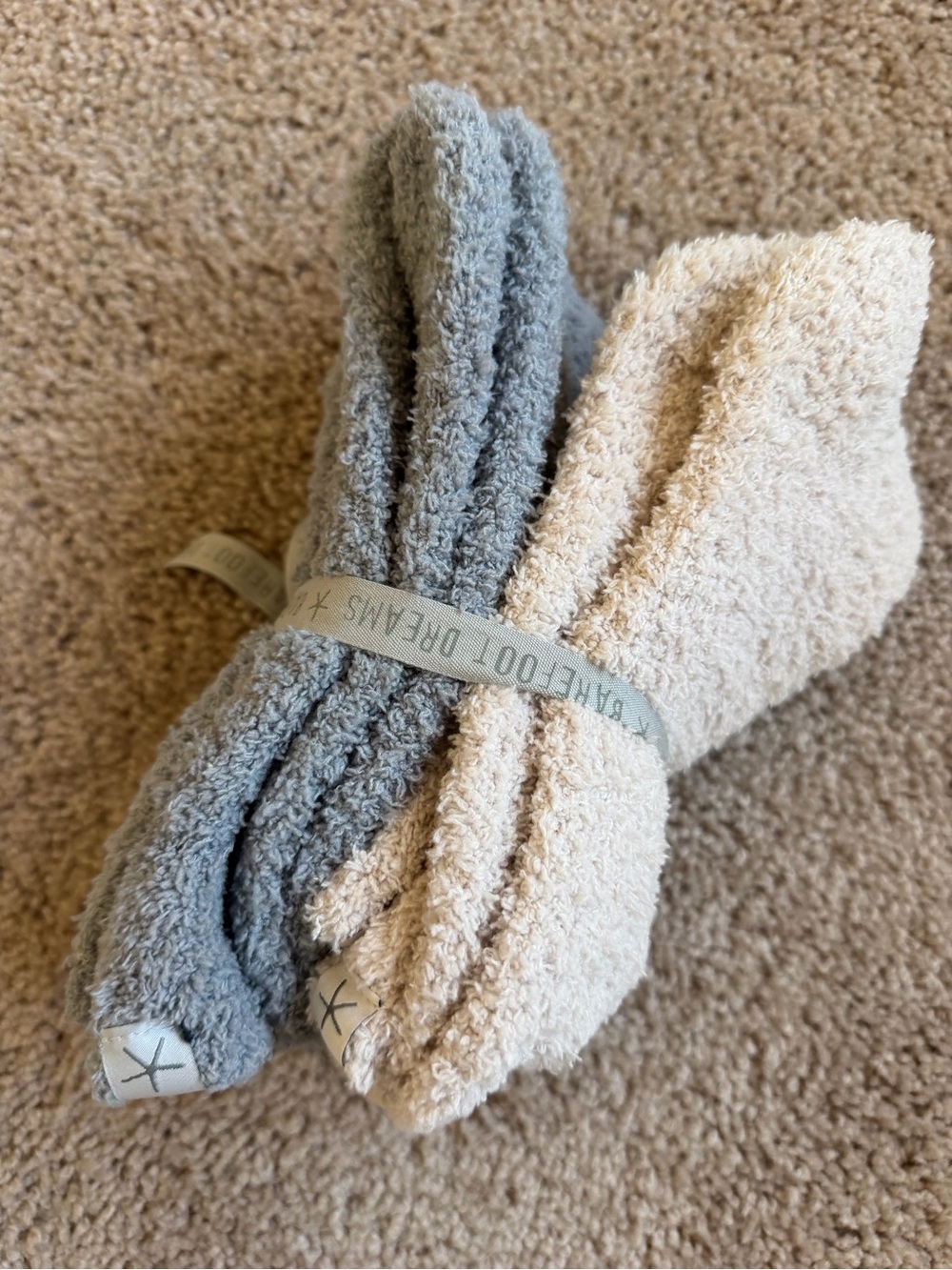 Barefoot Dreams Socks - Picture 3 of 3